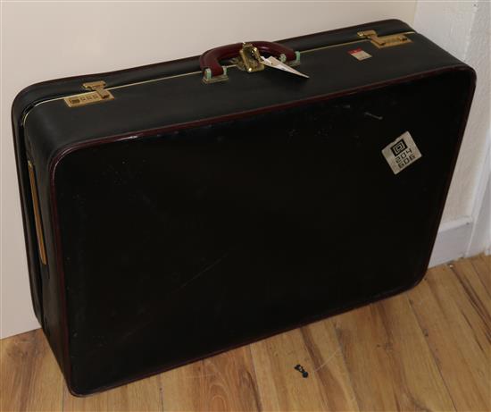 A Pierre Cardin leather suitcase